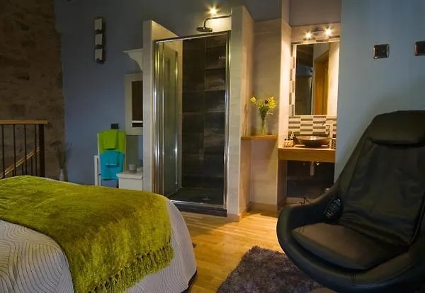 Aguamarina Azagalla Rural *